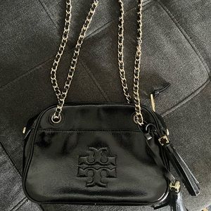 Tory Burch Thea Crossbody bag